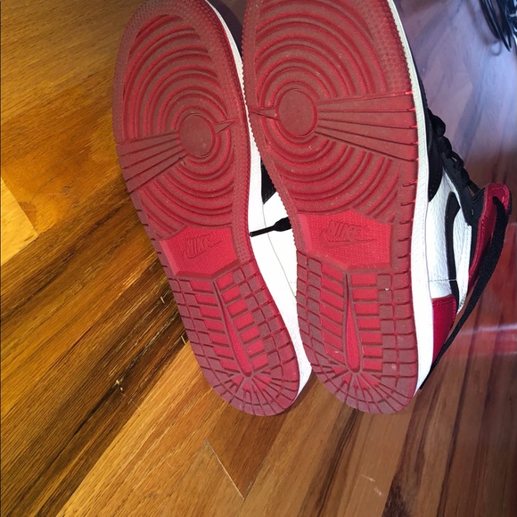 AIR JORDAN 1 Retro High Bred Toe GS 5.5y - Picture 4 of 6